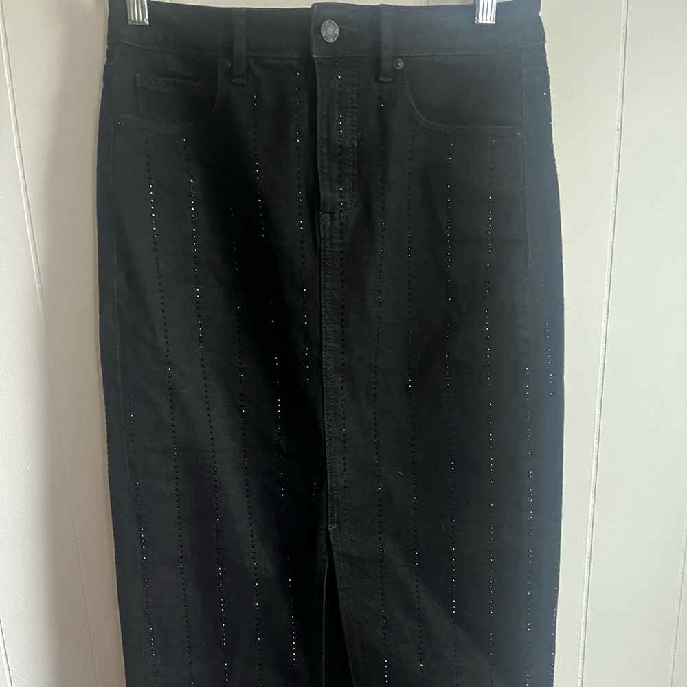 LOFT Black Maxi Skirt Elegant Design